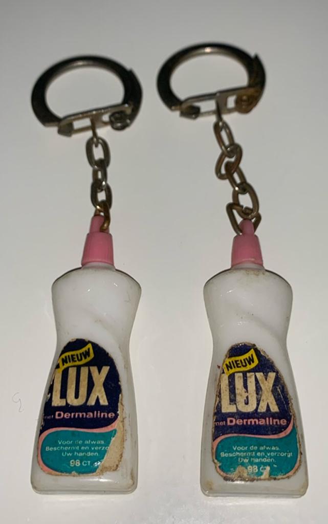 Lux, afwasmiddel, sleutelhanger vintage jaren 60, Ophalen of Verzenden, Zo goed als nieuw, Merk