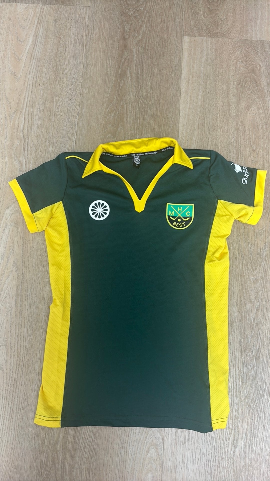 Weinig gedragen hockeyshirt maat 152 MHC Best, Sport en Fitness, Ophalen of Verzenden, Kleding