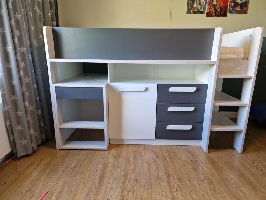 Halfhoogslaper met uitschuifbaar bureau, Ophalen of Verzenden, Zo goed als nieuw, Halfhoogslaper