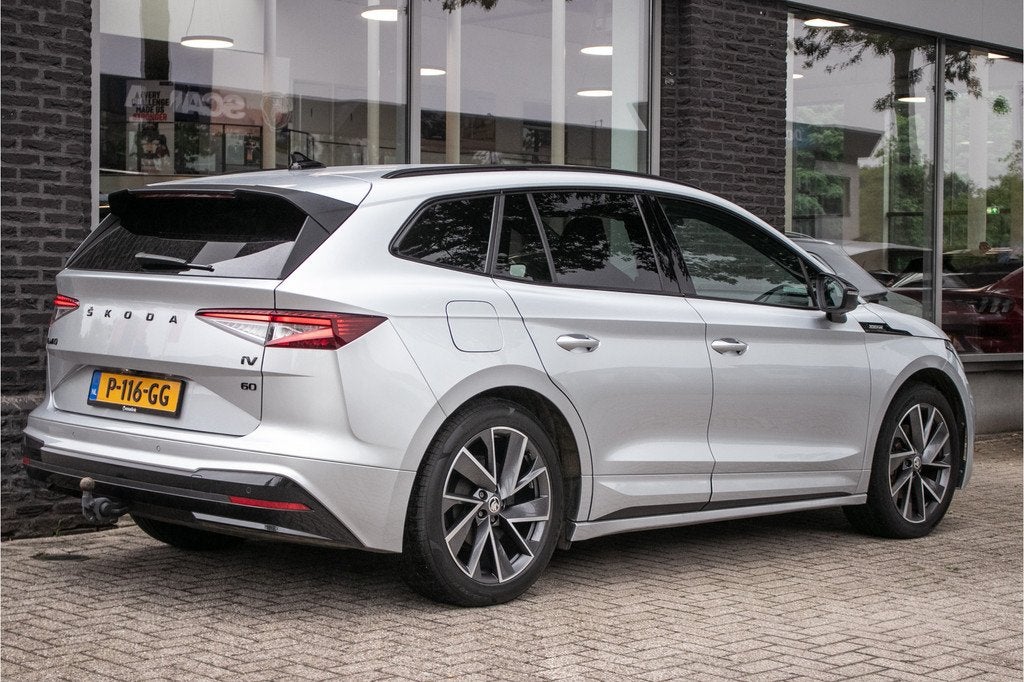 Skoda Enyaq iV 60 Sportline - Trekhaak Wegklapb. |, Automaat, Gebruikt, 20 min, 110 €/maand