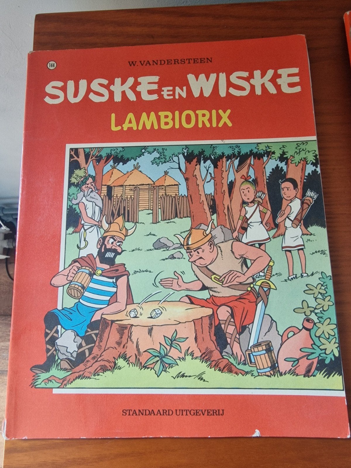 Suske en Wiske - Lambiorix (nr. 144), Eén stripboek, Ophalen of Verzenden, Gelezen, Willy Vandersteen