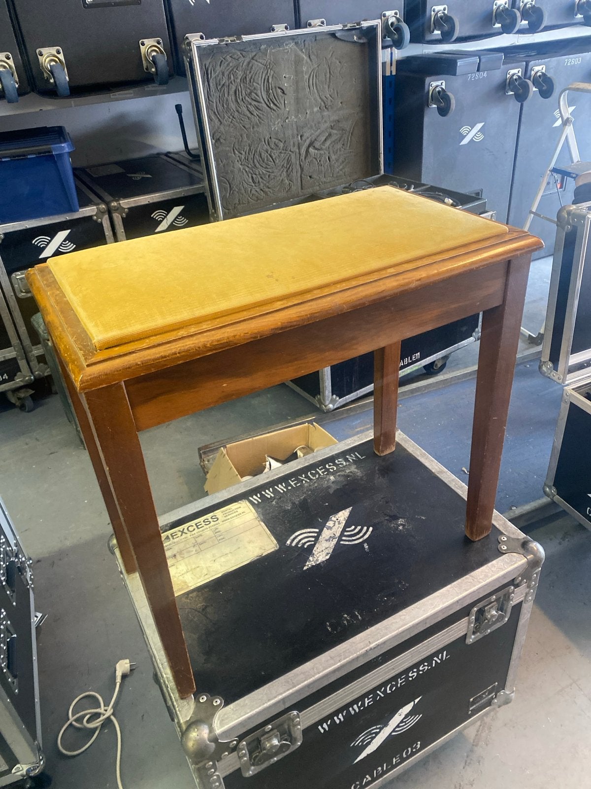 Retro pianokruk met opbergruimte, Ophalen of Verzenden, Gebruikt, Bruin, Overige typen