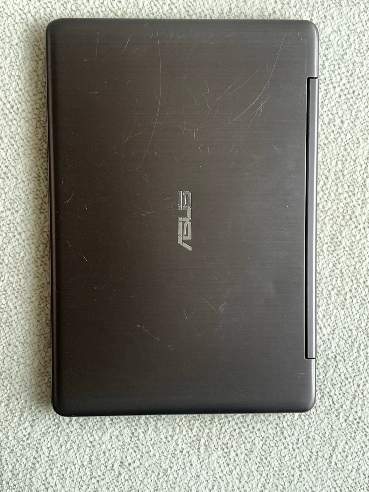 ASUS Laptop met gebarsten scherm - Onderdelen/Reparatie, Ophalen, Minder dan 4 GB, Qwerty, 11 inch