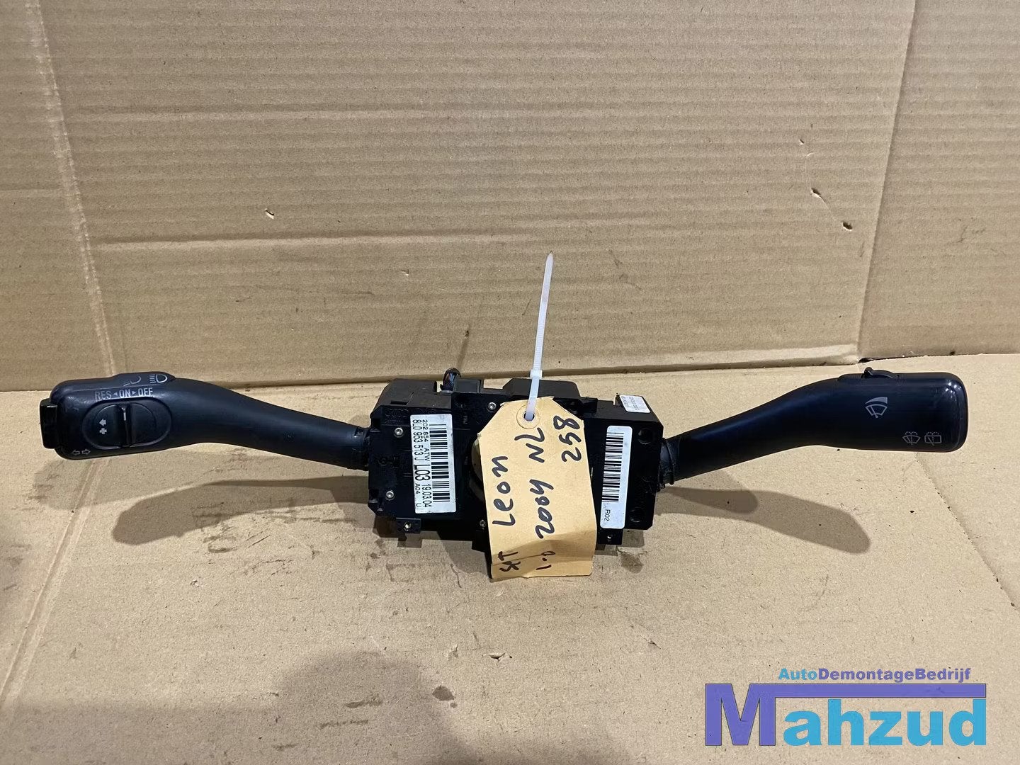 SEAT LEON COMBI cruise controle knipperlicht ruitenwisser sc, Gebruikt, Autovia A-2, Km 585 585
08760  Martorell, ES, Ophalen of Verzenden