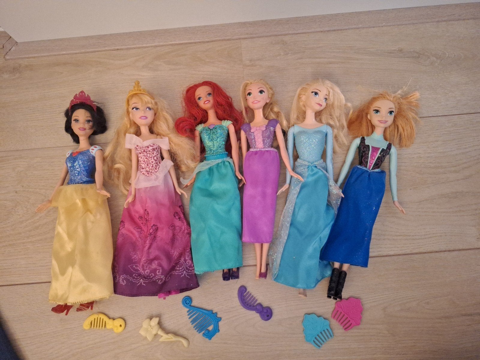 Disney Prinsessen Barbie formaat poppen set, Kinderen en Baby's, Ophalen of Verzenden, Gebruikt, Barbie
