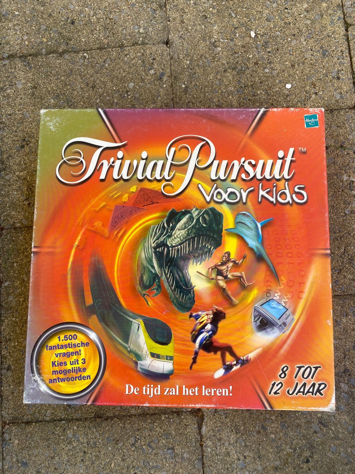 Trivial pursuit, Hobby en Vrije tijd, Gezelschapsspellen | Bordspellen, Ophalen of Verzenden, Zo goed als nieuw