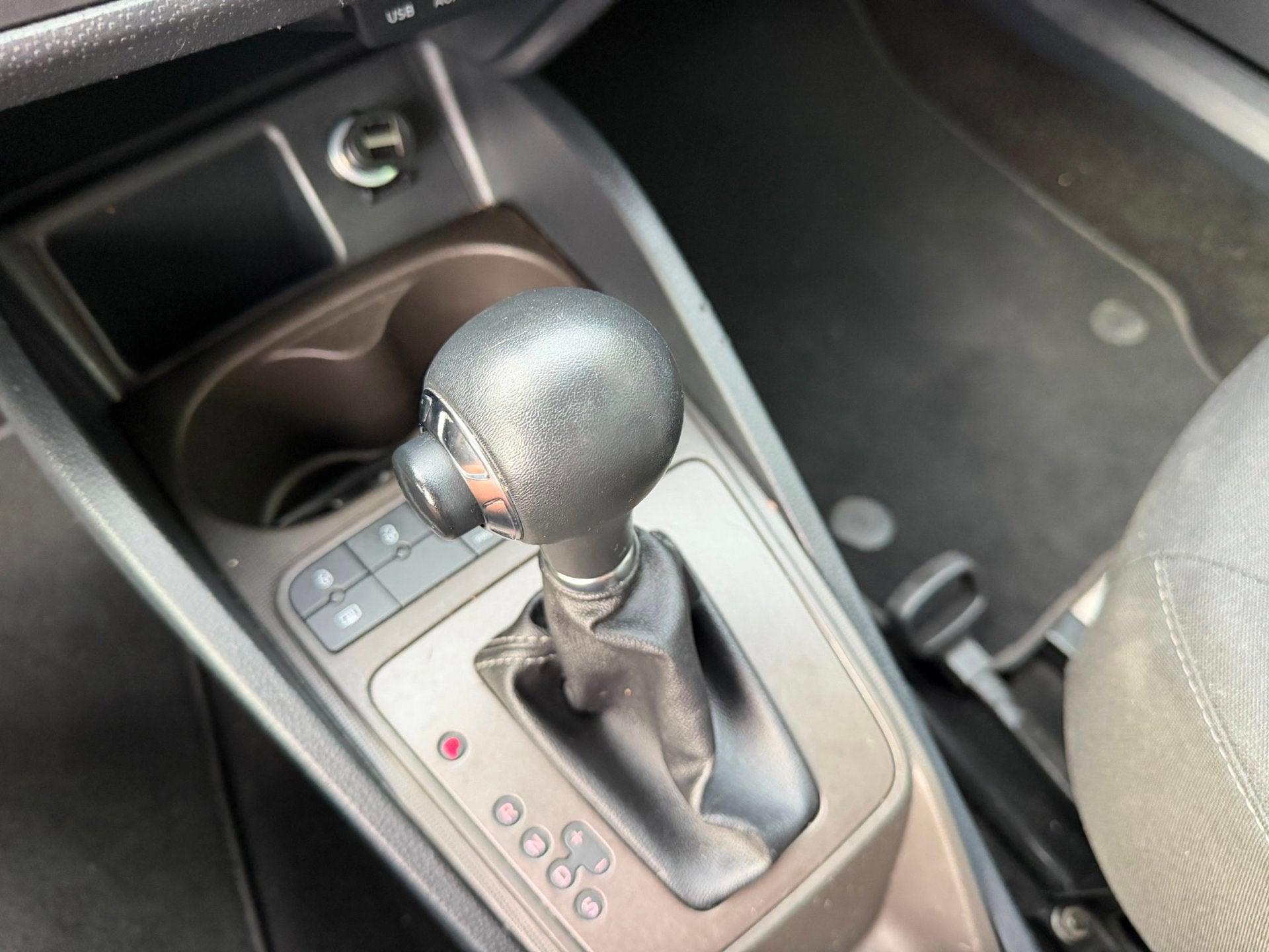 Seat Ibiza 1.2 TSI FR AUTOMAAT|Clima|Cruise|Nieuwe APK, Auto's, Euro 5, Stof, 4 cilinders, Origineel Nederlands