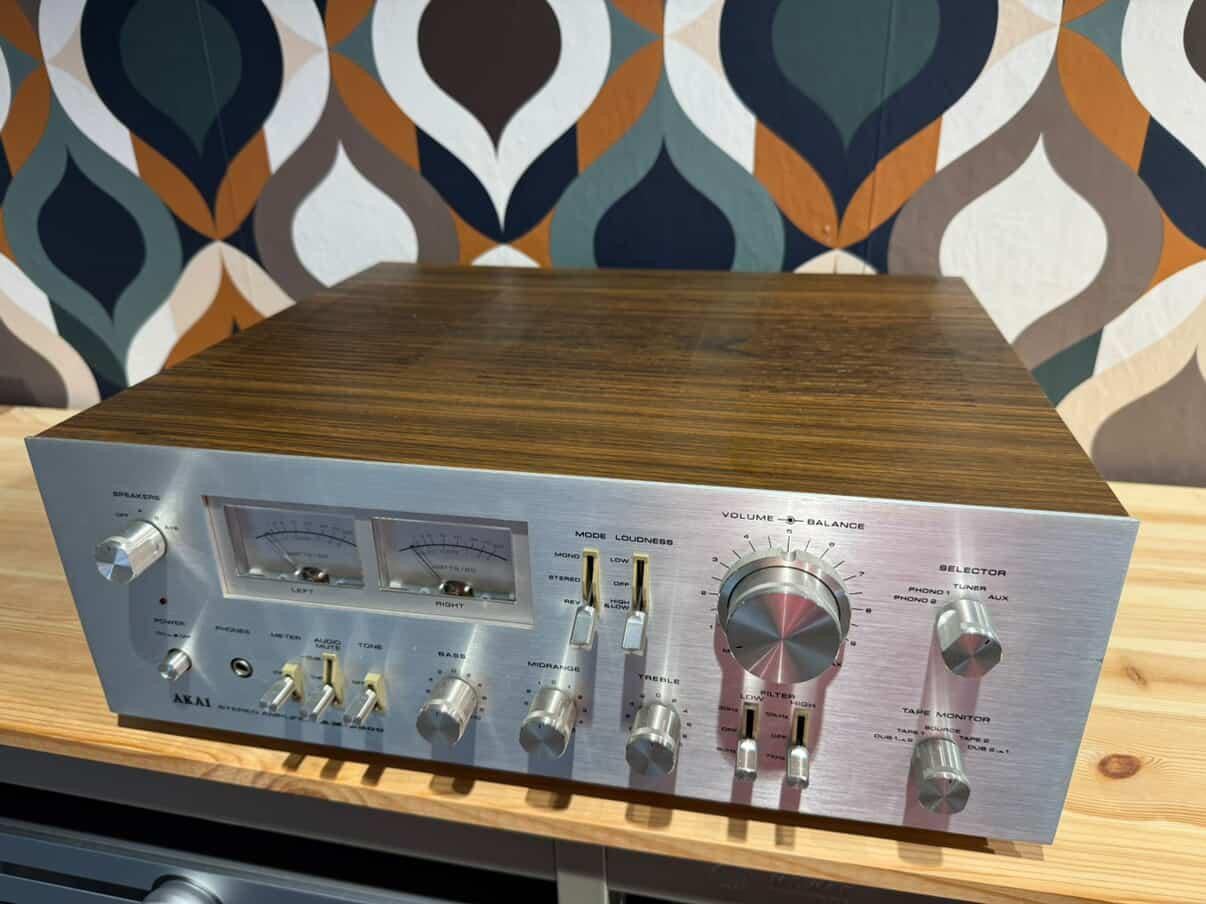 Akai AM-2800, gereviseerd, in nieuwstaat, met garantie, Contact@vintageaudiobreda.nl, Zo goed als nieuw, 60 tot 120 watt, Bosschendijk 193b, Oudenbosch