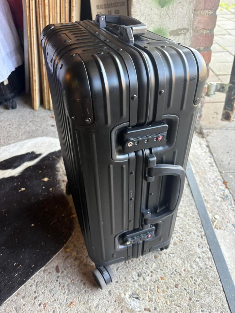 Leuke aluminium koffer, Sieraden, Tassen en Uiterlijk, Koffers, Wieltjes, Gebruikt, Minder dan 50 cm, Ophalen of Verzenden