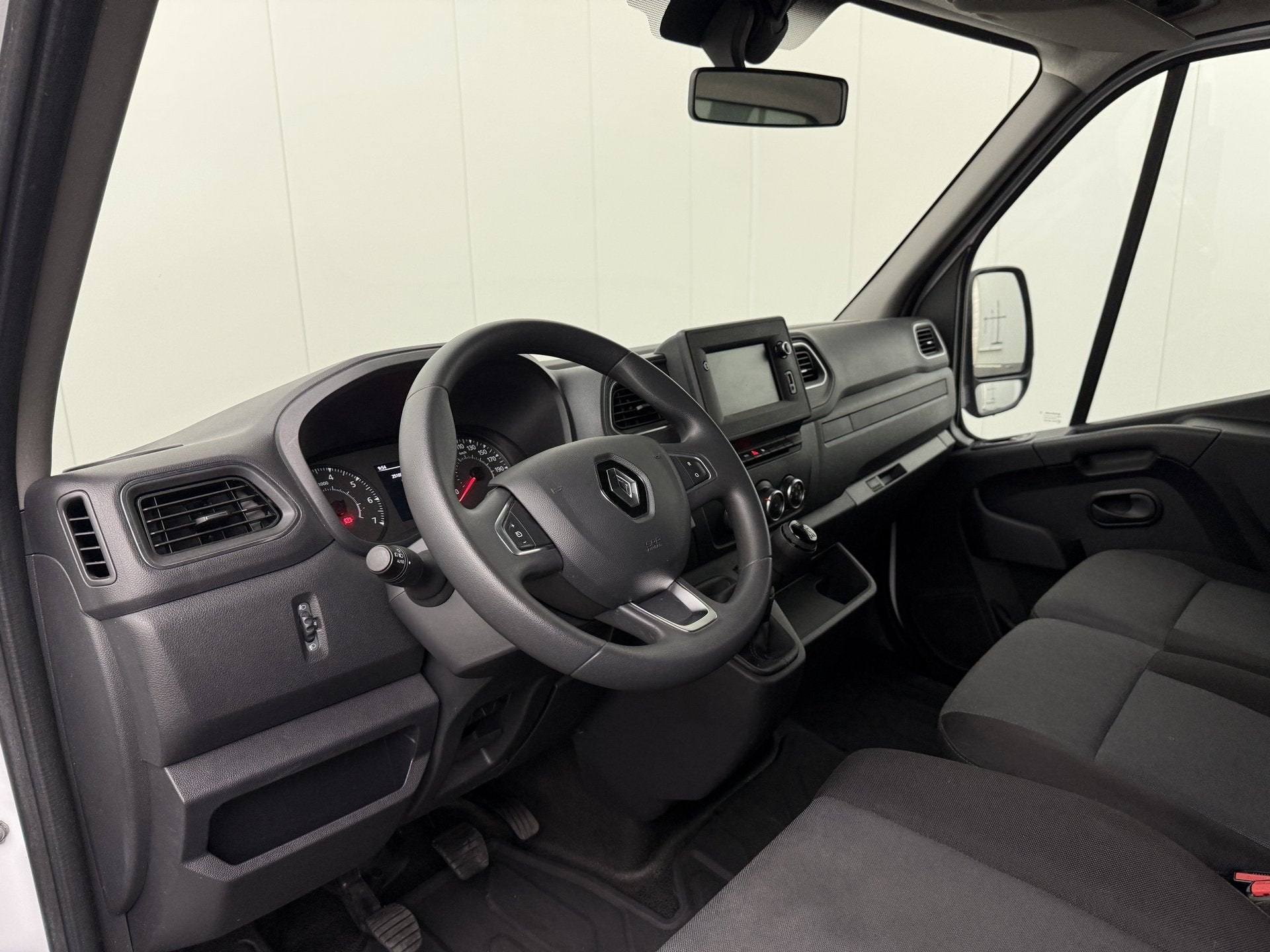 Renault Master 2.3DCi 165PK Bakwagen+Laadklep | Zijdeur | Da, Dealer onderhouden, Achterwielaandrijving, Gebruikt, Euro 6