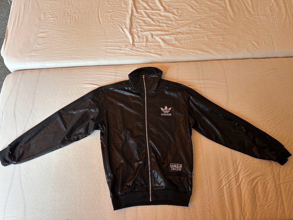 Adidas trainingsjack - zwart glimmend !!!, Kleding | Heren, Sportkleding, Zwart, Zo goed als nieuw, Adidas, Algemeen