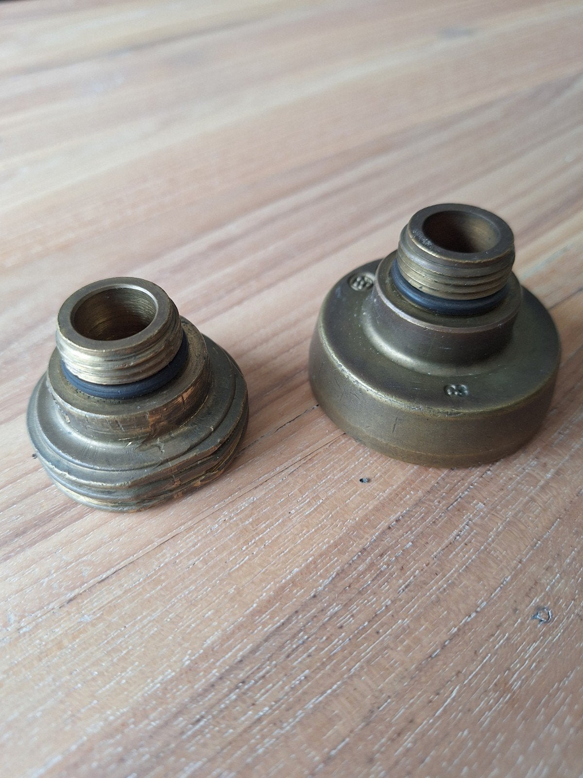 Te Koop, twee LPG nippels., Auto-onderdelen, Brandstofsystemen, Ophalen of Verzenden, Gebruikt