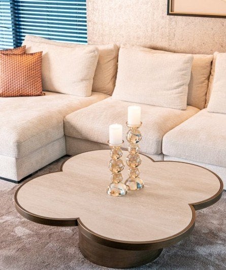 Richmond Interiors Clover salontafel — Beige — NIEUW, Huis en Inrichting, Tafels | Salontafels, Ophalen, Overige materialen, 50 tot 100 cm