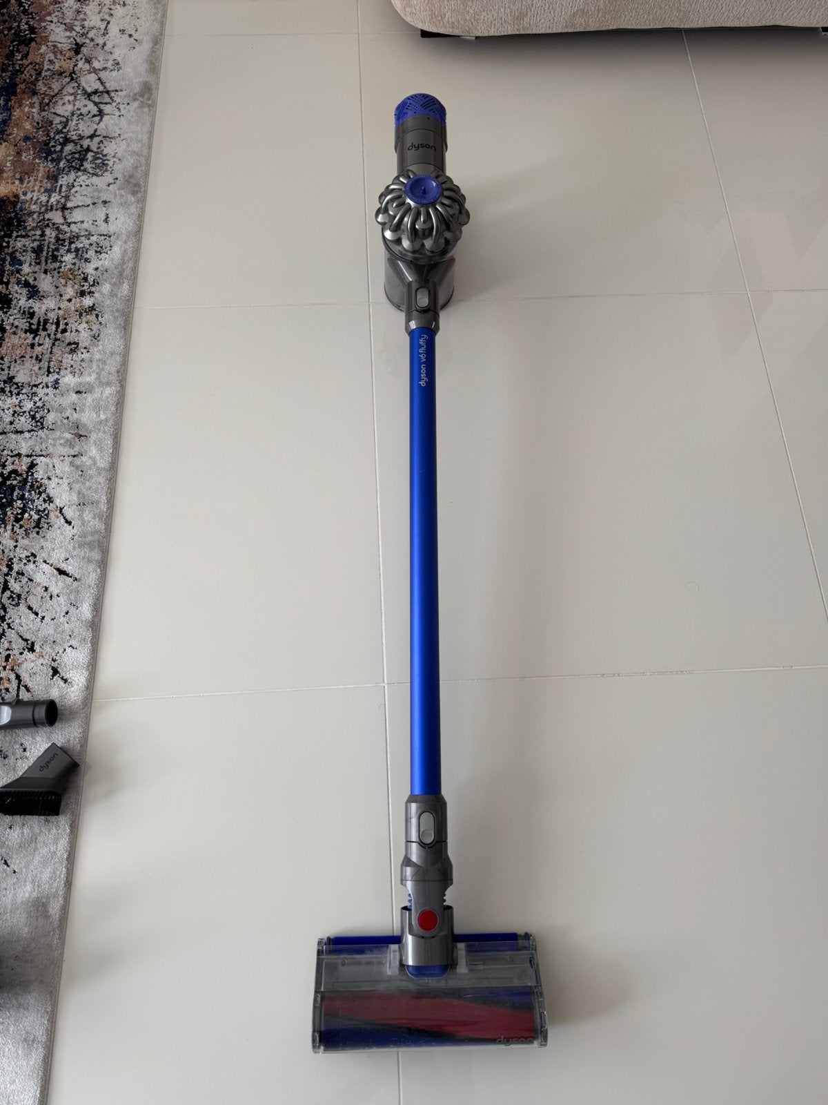 Dyson v6 flufly, Ophalen of Verzenden, Zo goed als nieuw
