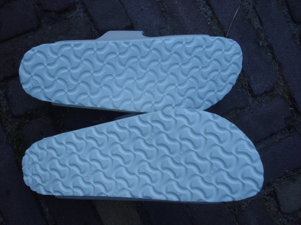 GRATIS VERZENDEN NIEUWE WITTE ARIZONA BIRKENSTOCKS 41, Slippers, Verzenden, Wit, Nieuw