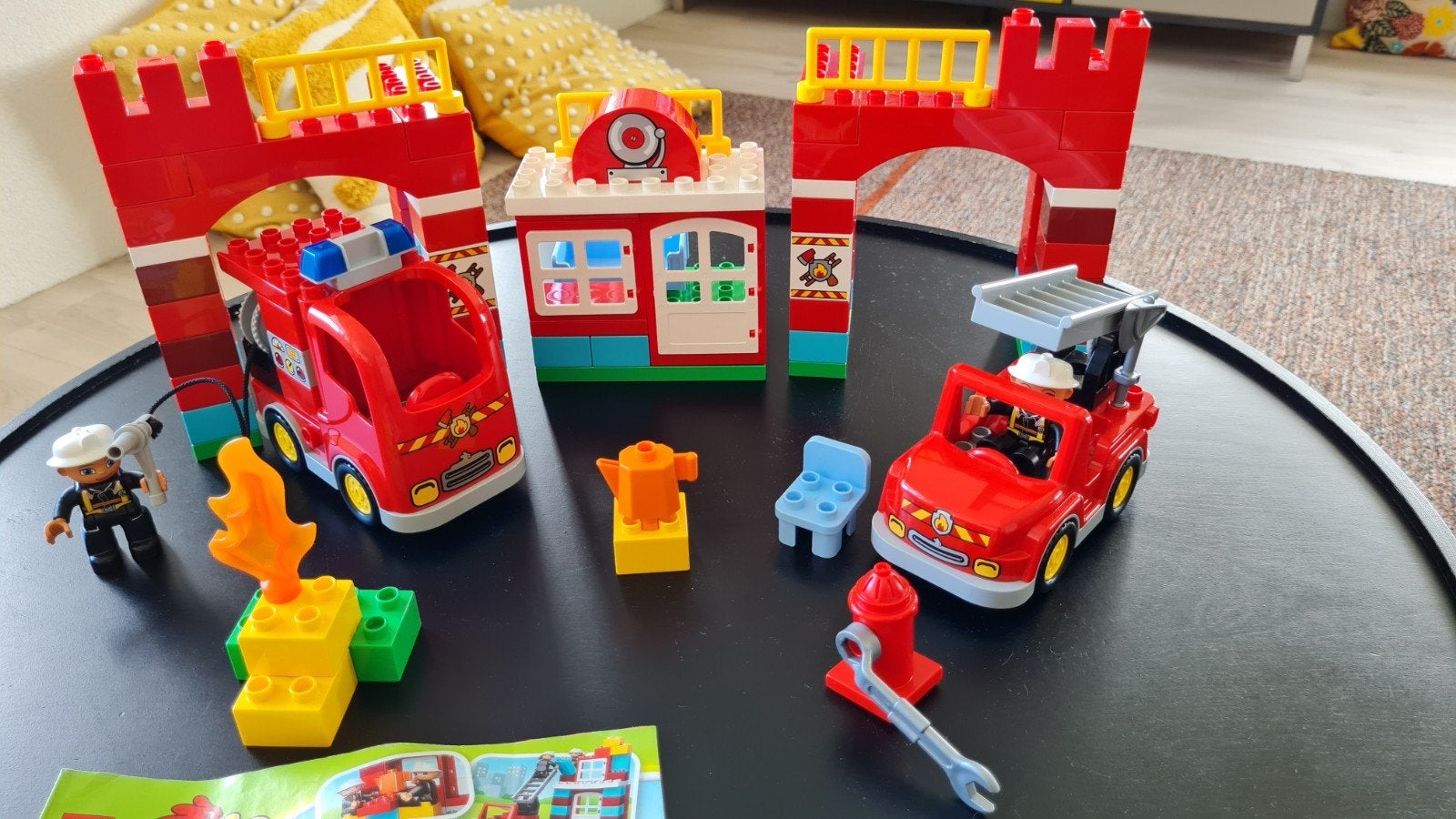Duplo Brandweerkazerne NIEUW, Kinderen en Baby's, Speelgoed | Duplo en Lego, Ophalen, Nieuw, Duplo