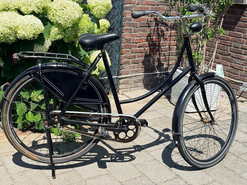 Mooie Opoe fiets, Fietsen en Brommers, Fietsen | Dames | Omafietsen, 56 cm of meer, Ophalen, Gebruikt, Terugtraprem