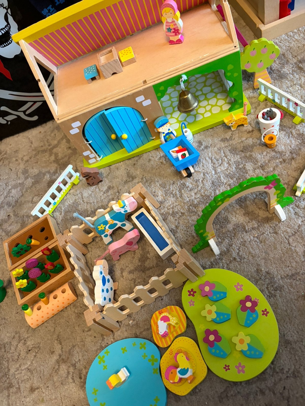 Goki boerderij poppenhuis, Ophalen of Verzenden, Gebruikt