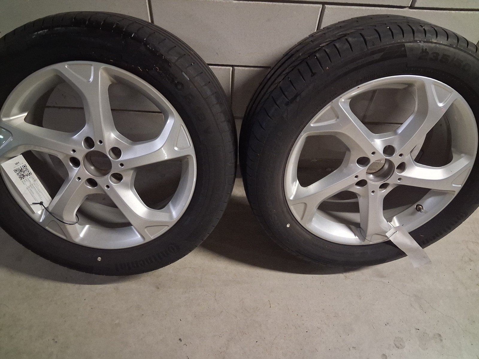 4 Banden + velgen Mercedes GLA 18inch Continental banden, Auto-onderdelen, Ophalen, Nieuw, Mercedes-Benz