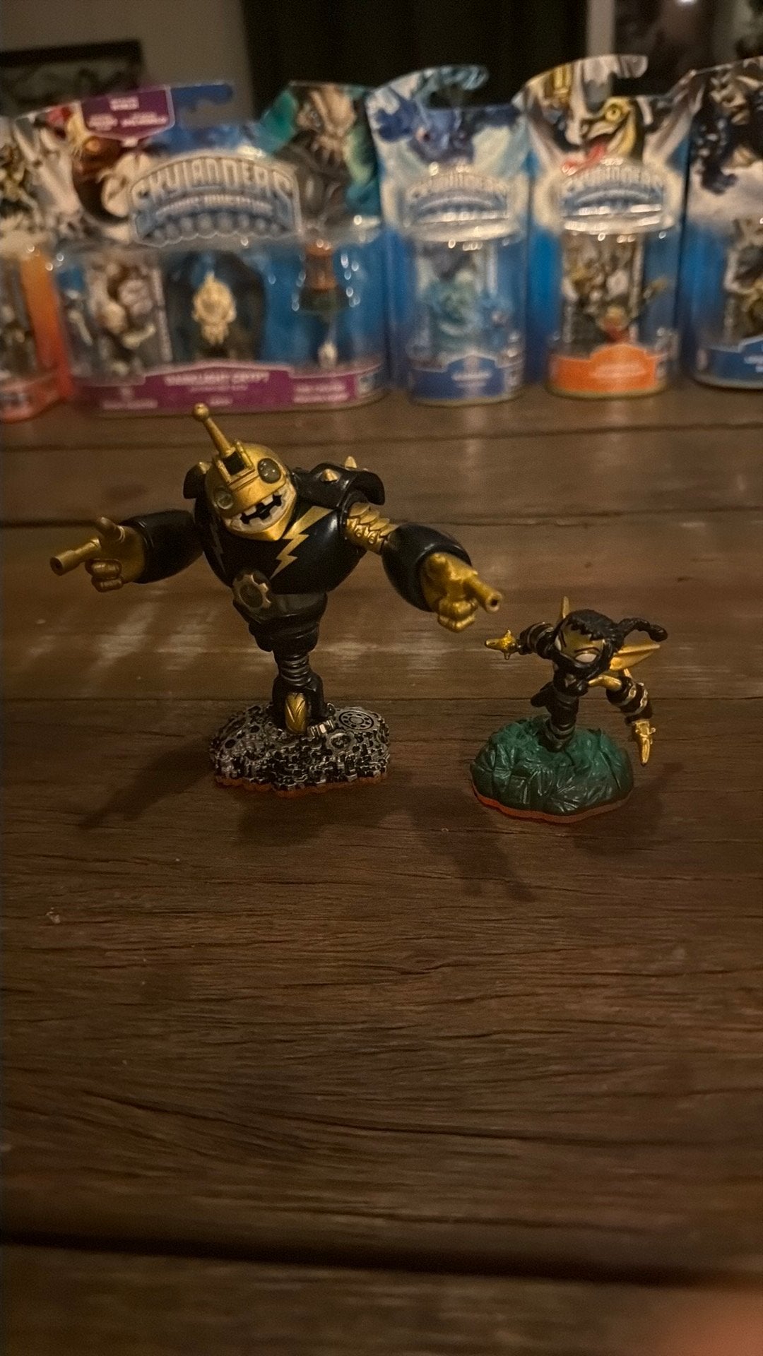 Skylanders Giants: Legendary Bouncer & Legendary Stealth Elf, Ophalen of Verzenden, Gebruikt
