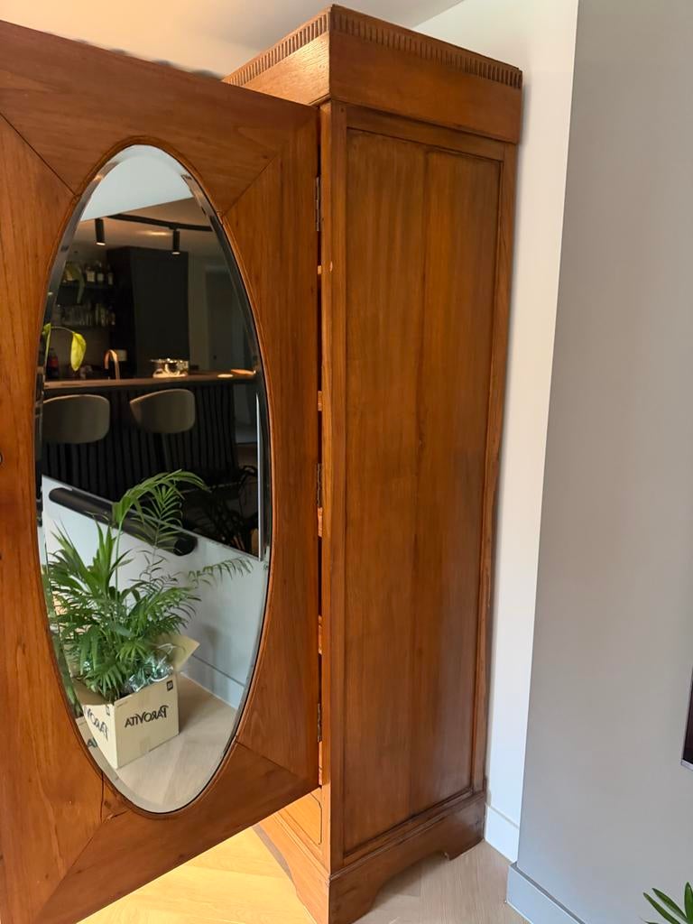 Antieke houten kast met spiegeldeur, Antiek en Kunst, Antiek | Meubels | Kasten, Ophalen of Verzenden