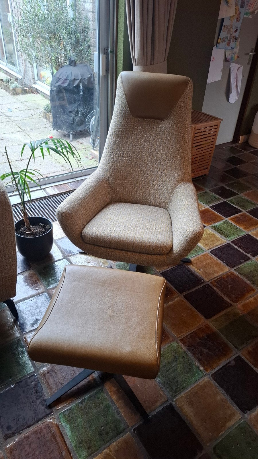 Originele Montel Draaifauteuil Xavi + Hocker, Huis en Inrichting, Gebruikt, 75 tot 100 cm, Ophalen of Verzenden, 75 tot 100 cm