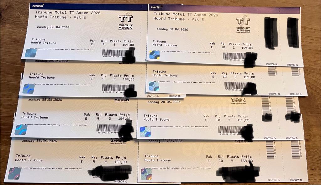 Moto GP TT Assen 2 hoofd tribune kaarten naast elkaar., Tickets en Kaartjes, Eén persoon