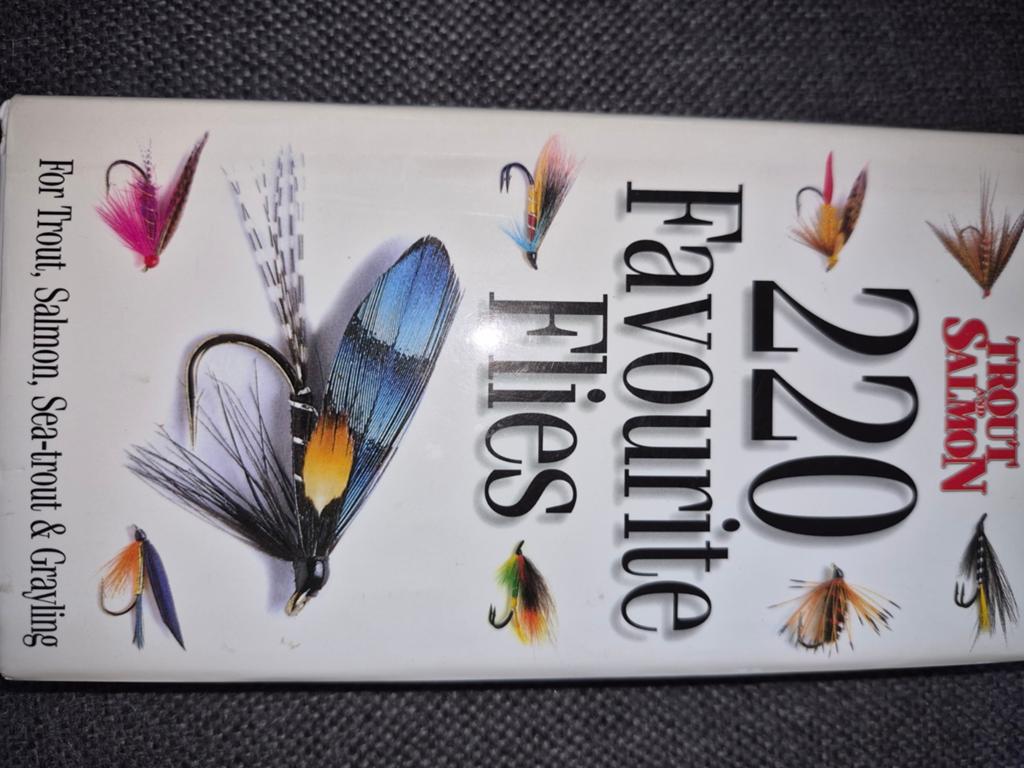 220 Favourite Flies - Vliegvissen Boek, Ophalen of Verzenden