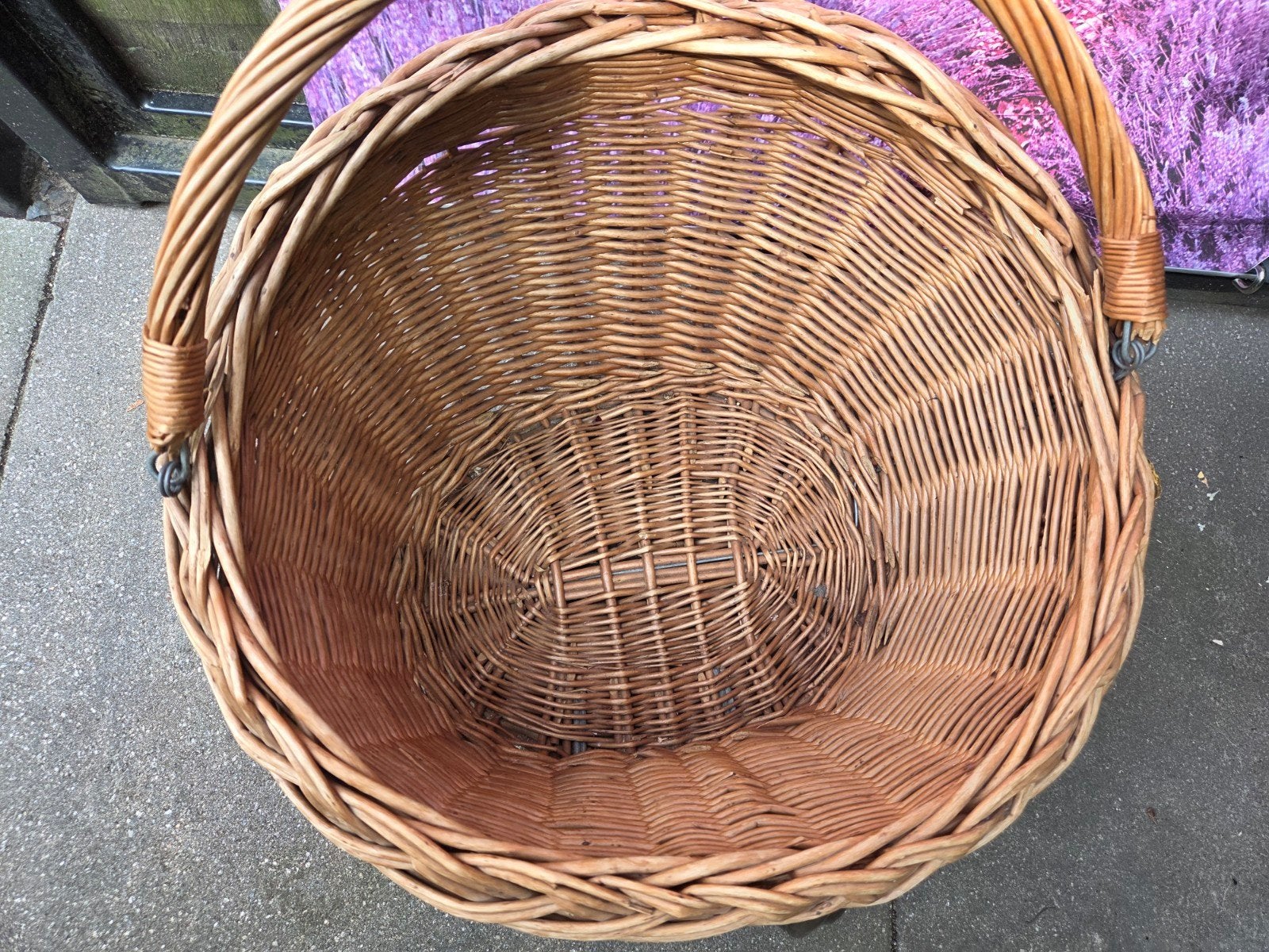 vintage rieten fietsmand in goede staat, Ophalen of Verzenden, Gebruikt, Fietsmand