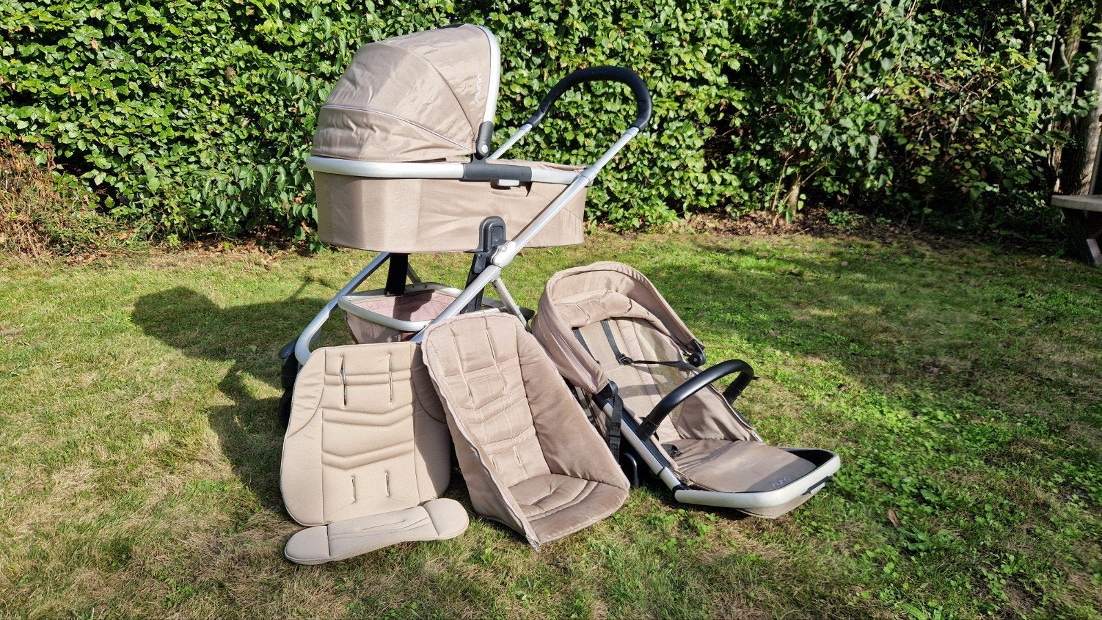 Complete Nuna Ivvi Savi kinderwagen in neutrale beige/taupe, Gebruikt, Verstelbare duwstang, Combiwagen, Ophalen