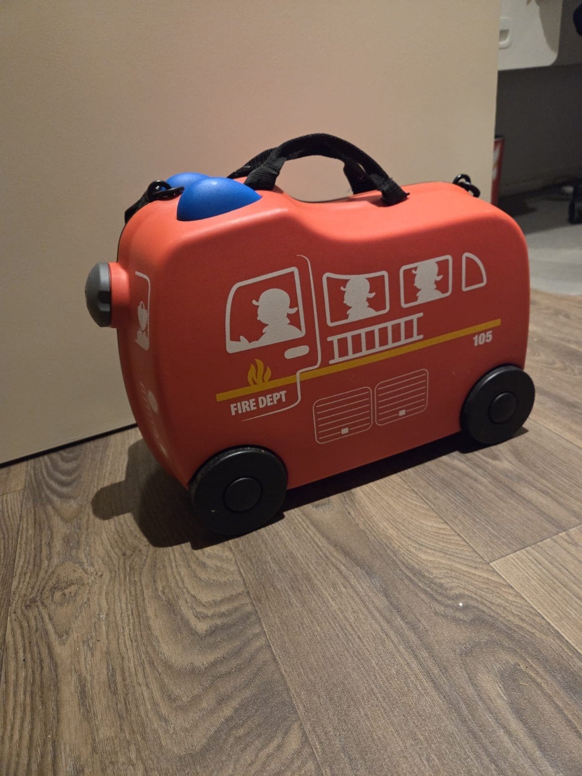 Leuk brandweer reis koffertje - Zo goed als nieuw!, Sieraden, Tassen en Uiterlijk, Koffers, Hard kunststof, Minder dan 50 cm, Zo goed als nieuw