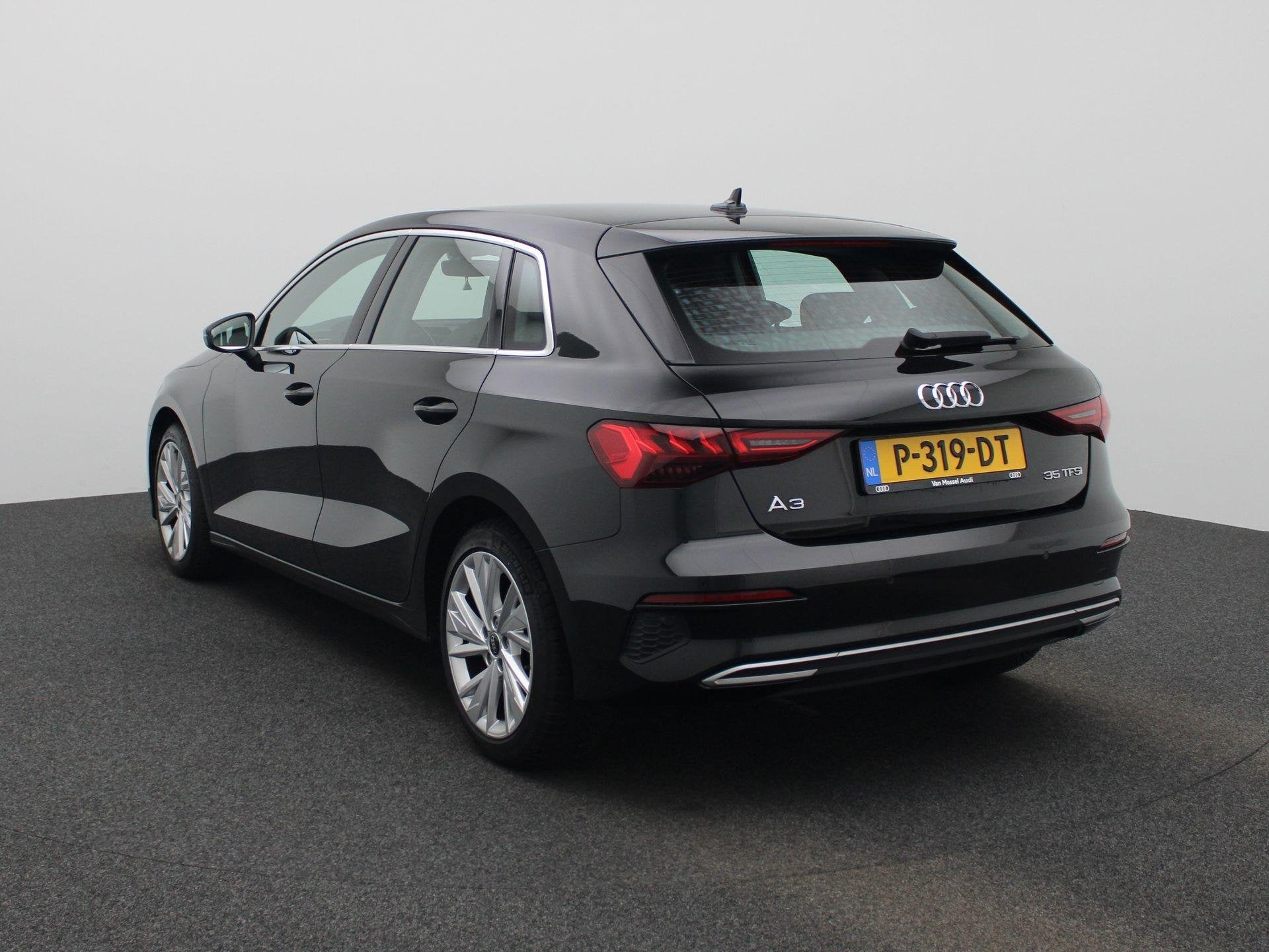 Audi A3 Sportback 35 TFSI Advanced edition | Automaat | Navi, Auto's, 12 maanden, Stof, 4 cilinders, Zwart