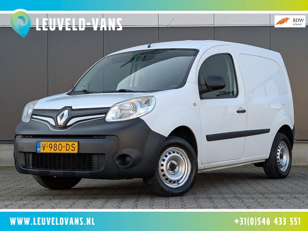 Renault Kangoo 1.5 dCi AIRCO CRUISE TREKHAAK EURO 6 PDC, Voorwielaandrijving, Gebruikt, Euro 6, 4 cilinders