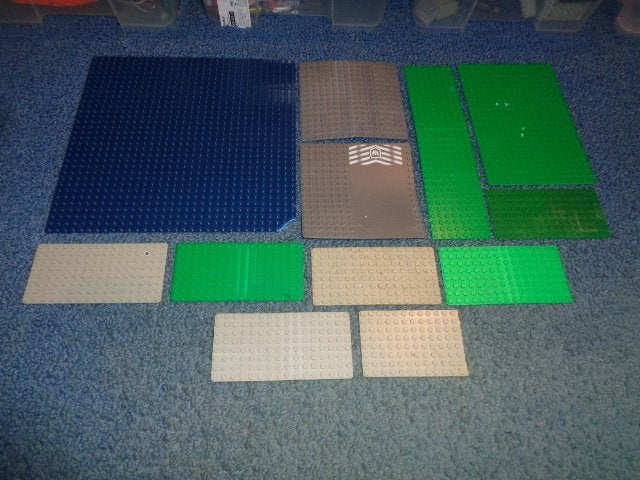 Partij P113=Lego schade grondplaten