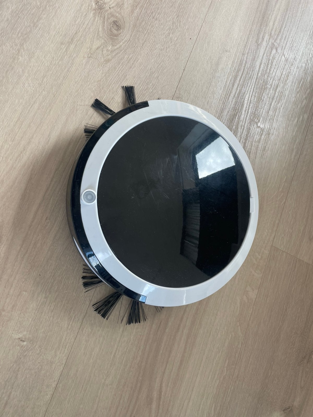 Robot stofzuiger met oplader, Overige merken, Gebruikt, Draadloos, Ophalen of Verzenden
