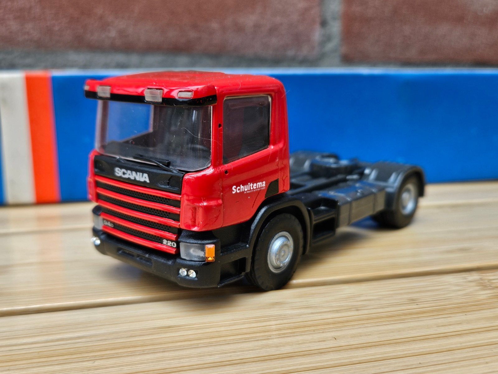 Lioncar Scania 94D Schuitema Losse Trekker 1:50, Ophalen of Verzenden, Zo goed als nieuw