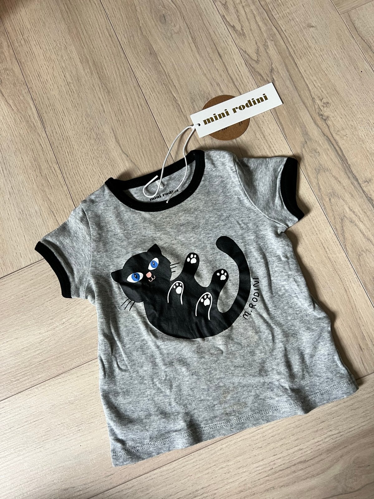 Mini Rodini Baby Cat T-shirt - Maat 80/86, Ophalen of Verzenden, Nieuw, Jongetje of Meisje, Shirtje of Longsleeve