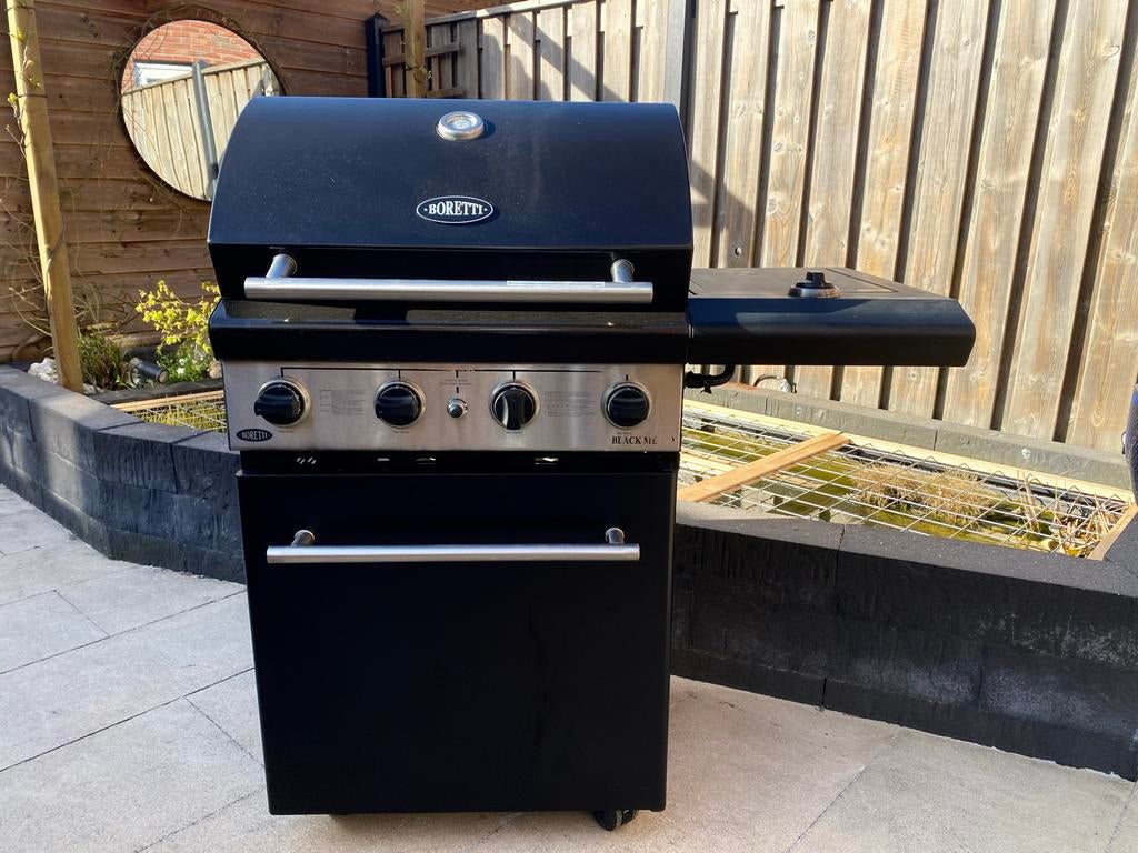 Boretti Black Mezzo gasbarbecue, Ophalen, Gebruikt
