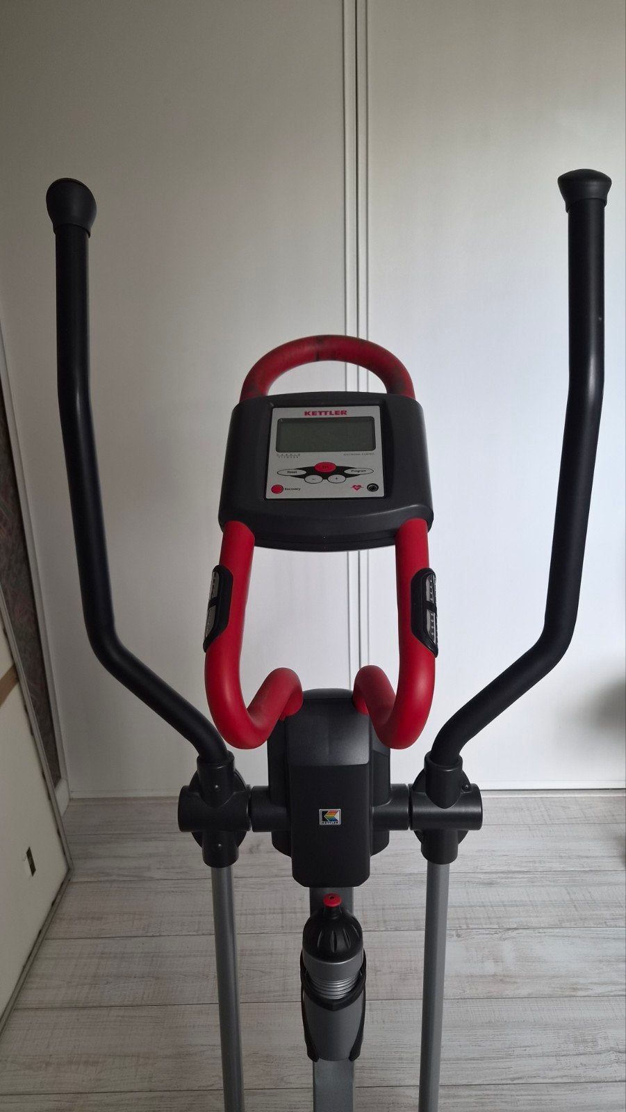 Kettler Mondeo Crosstrainer - Zo goed als nieuw, Sport en Fitness, Ophalen, Armen, Zo goed als nieuw, Crosstrainer