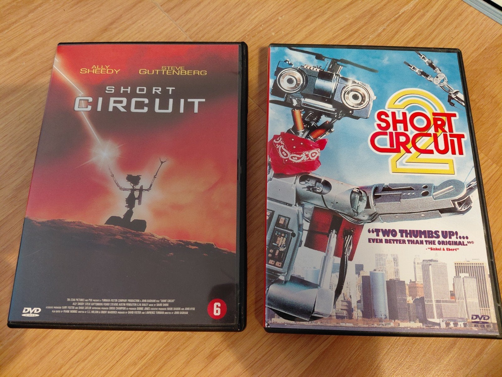 SHORT CIRCUIT 1 en 2 (2e deel is Import), Alle leeftijden, Ophalen of Verzenden, Zo goed als nieuw, Overige genres