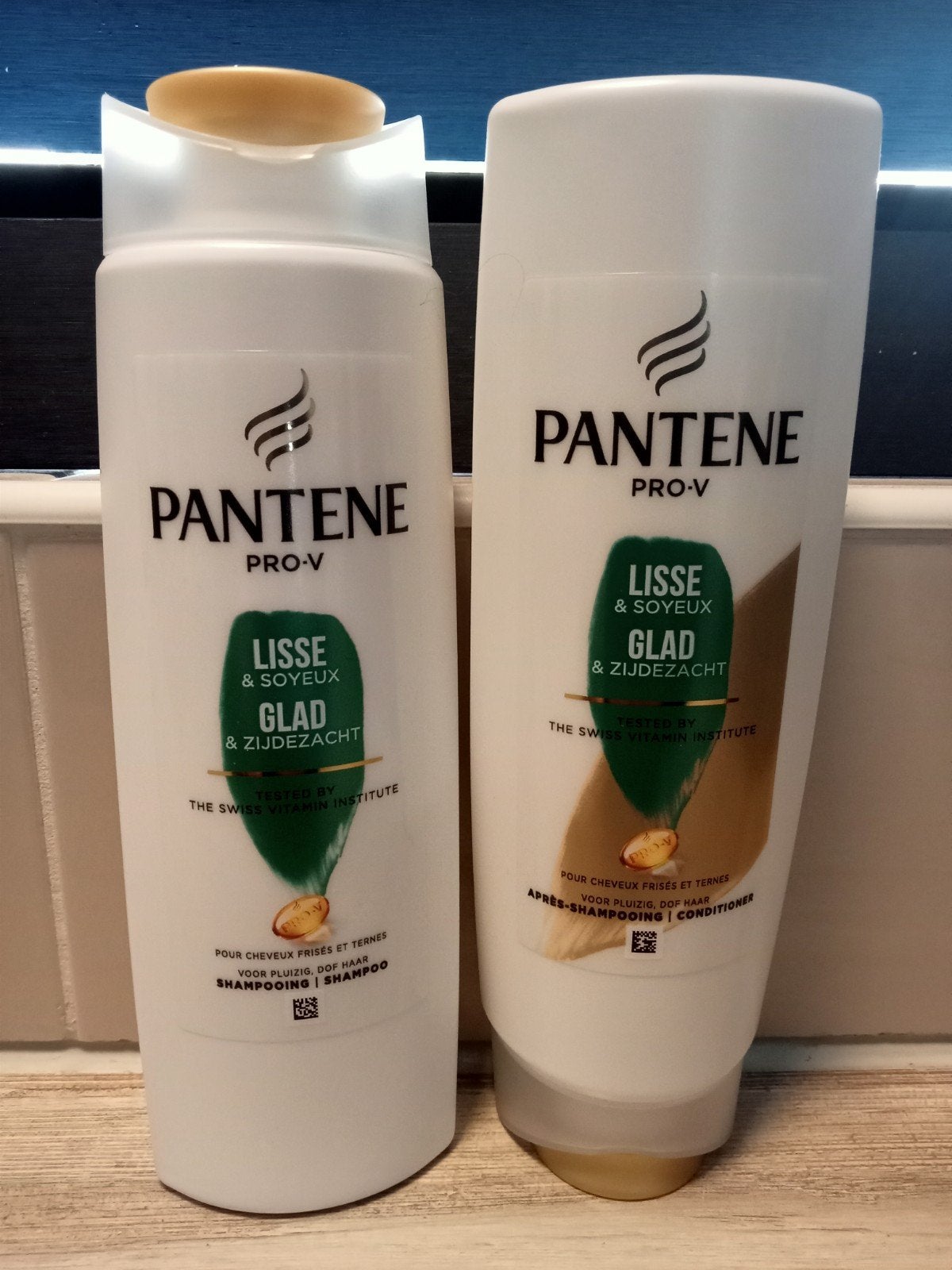 Pantene schampoo en conditioner, Ophalen of Verzenden, Zo goed als nieuw, Shampoo of Conditioner