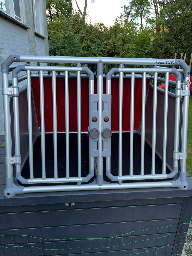 4pets pro 22 medium autobench, Ophalen, Zo goed als nieuw