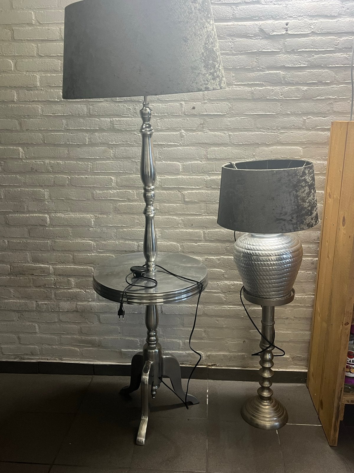 Rivera Maison lampen: staande lamp en tafellamp, Ophalen, Gebruikt, E27 (groot), Metaal