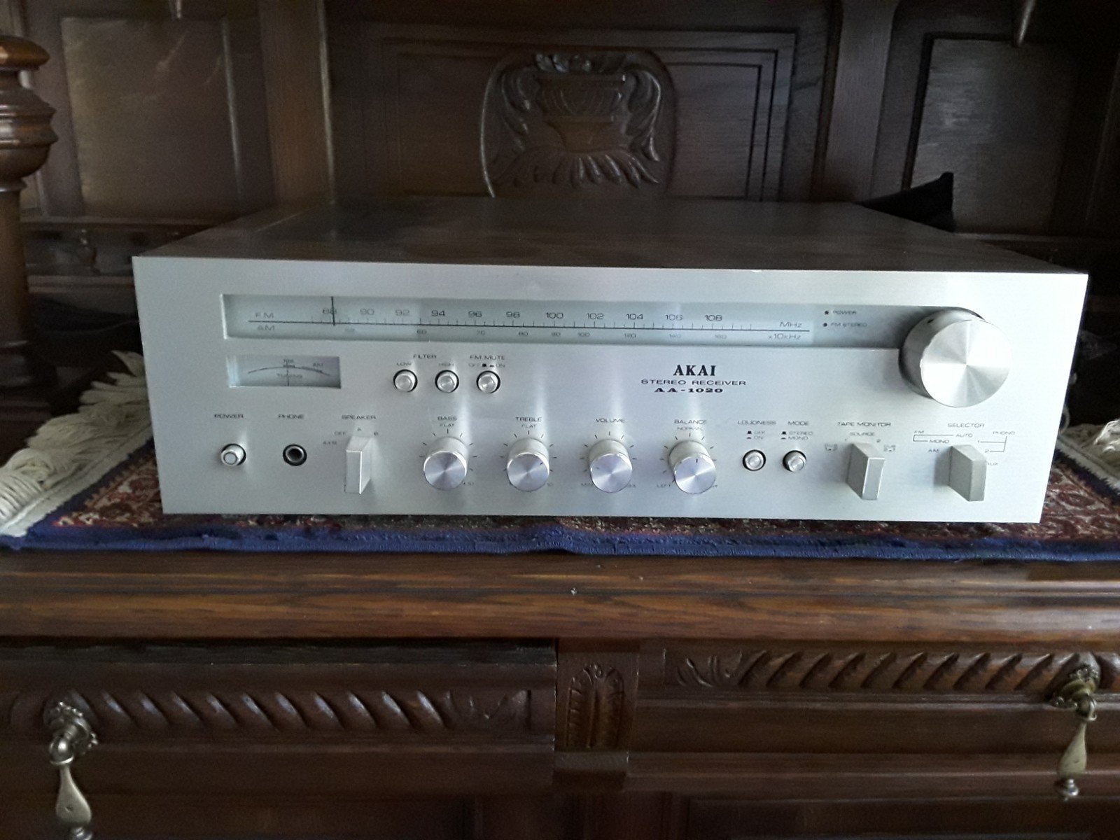 Akai  Aa- 1020, Audio, Tv en Foto, Versterkers en Receivers, Ophalen, Gebruikt, 120 watt of meer, Overige merken