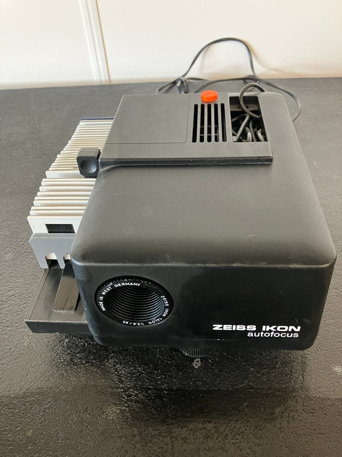 Zeiss Ikon Perkeo Compact Autofocus Diaprojector, Ophalen of Verzenden, Gebruikt