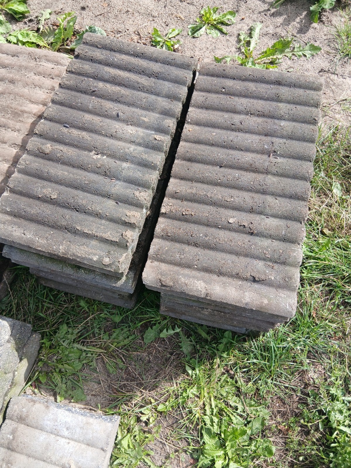 Grijze betonnen palisaden 25x6x50 cm circa 6 meter, Ophalen, Overige materialen, Gebruikt, Overige typen