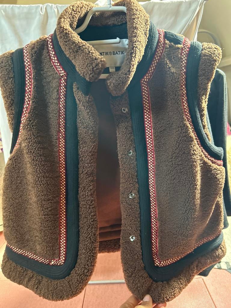 Antik Batik Teddy Gilet Bruin M/40, Kleding | Dames, Ophalen of Verzenden, Zo goed als nieuw, Maat 38/40 (M), Bruin