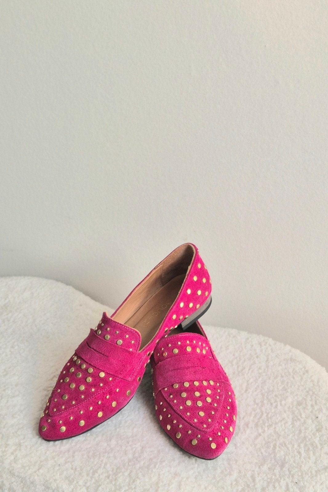 Babouche loafers maat 36 - Roze met gouden studs, Instappers, Ophalen of Verzenden, Zo goed als nieuw, Babouche