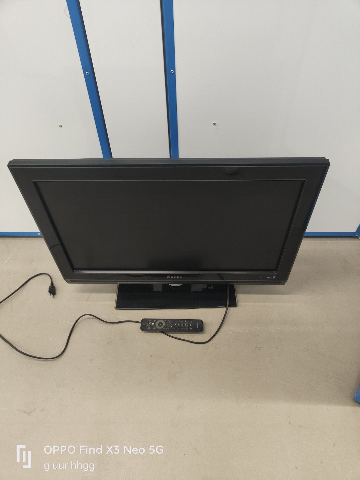 Philips 32 inch LCD TV met afstandsbediening, Ophalen, Gebruikt