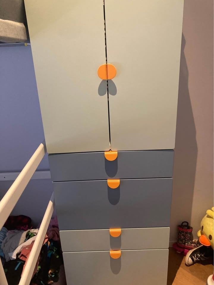 Kids' Wardrobe, 200 cm of meer, 50 tot 100 cm, Zo goed als nieuw, 50 tot 75 cm
